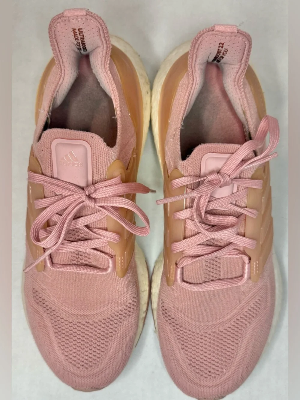 Adidas Women's Ultraboost 22 Running Shoe Wonder Mauve Size 9.5